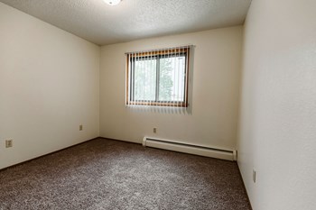 Chandler 1802 Apartments | Bedroom 1 Chandler 1802 Apartments | Bedroom 1 - Photo Gallery 6