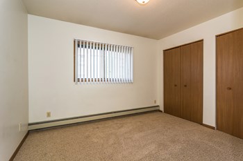 2100 29th St S 1-3 Beds Apartment for Rent - Photo Gallery 3