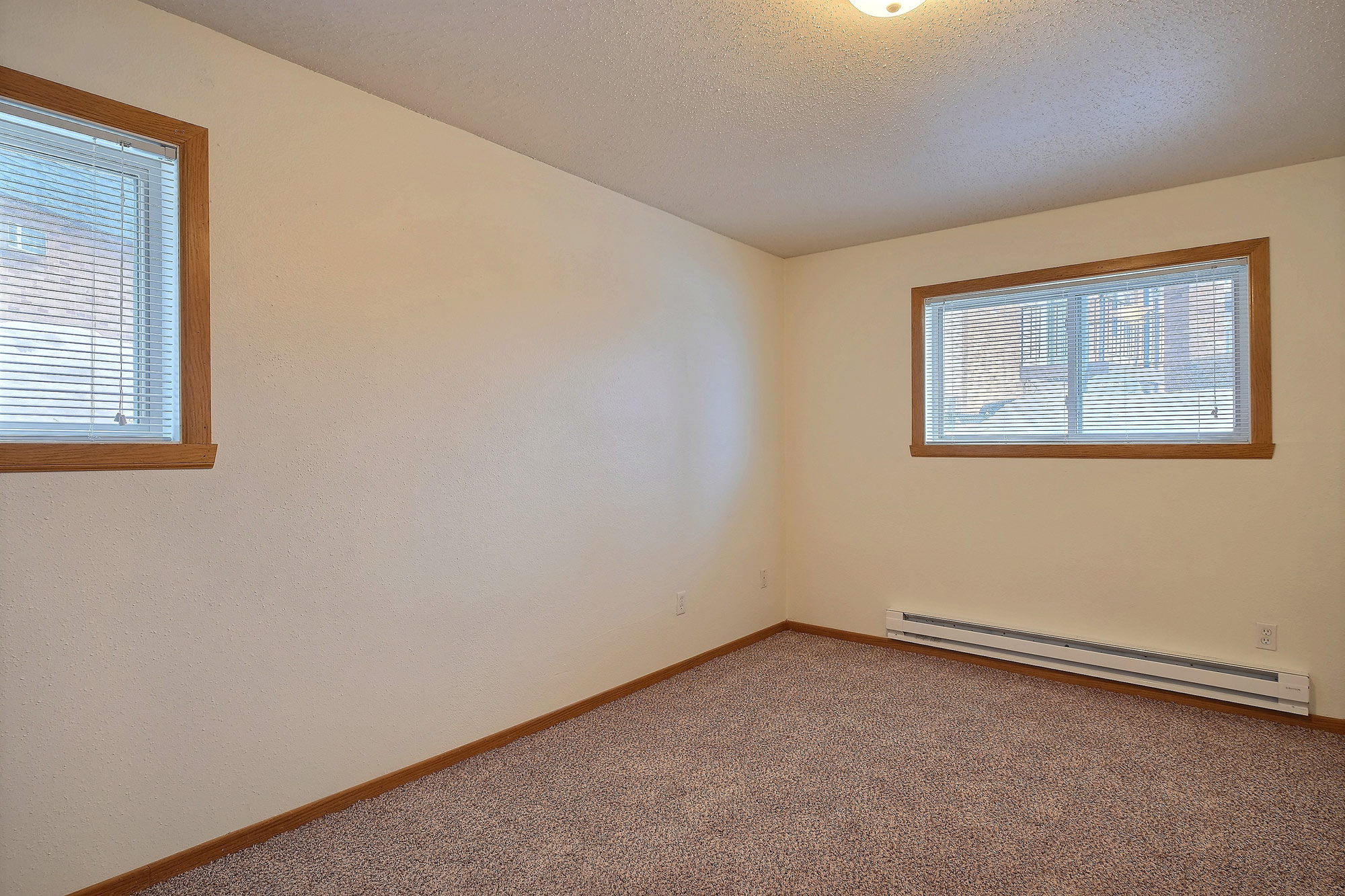 Dakota Manor Apartments, 1101 42nd St S, Fargo, ND RentCafe