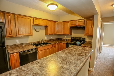 Evergreen Terrace Apartments | Kitchen