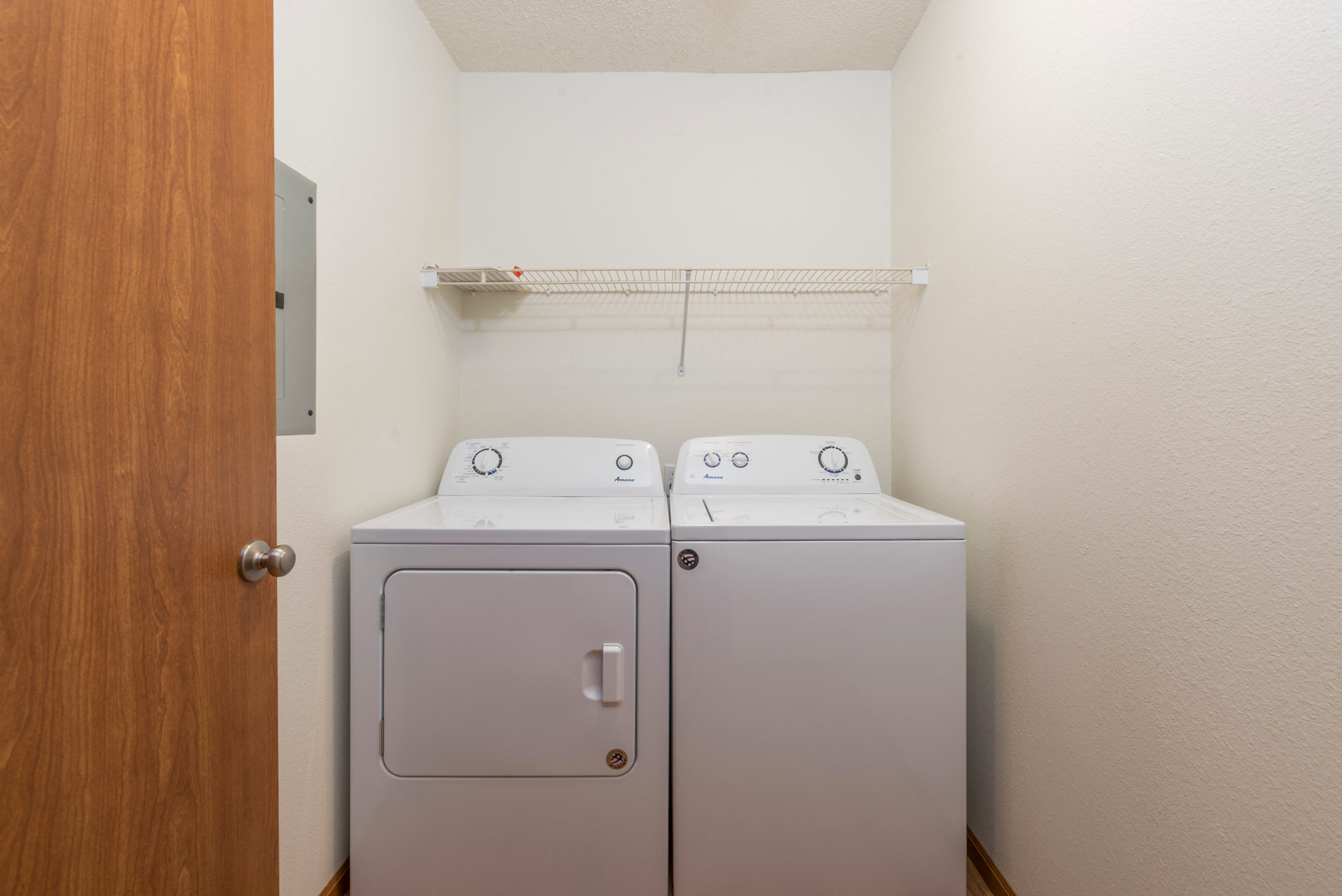 Fairview Apartments | 2 Bdrm-Plan B - Laundry