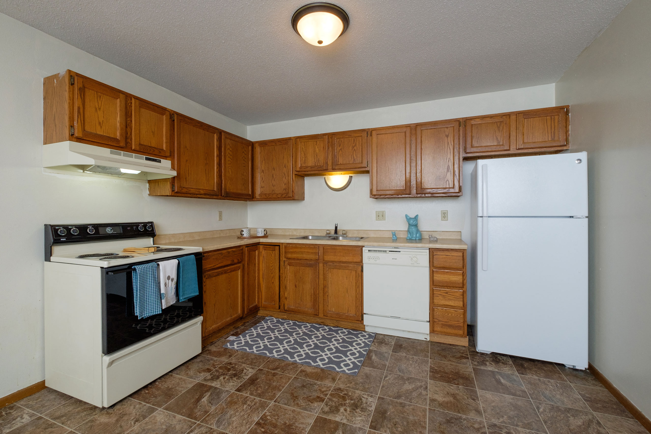 Gemstone Apartments | Kitchen