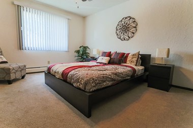 1364 High Site Drive Studio-3 Beds Apartment for Rent - Photo Gallery 5