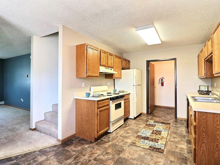 Foxboro Court Townhomes | Kitchen