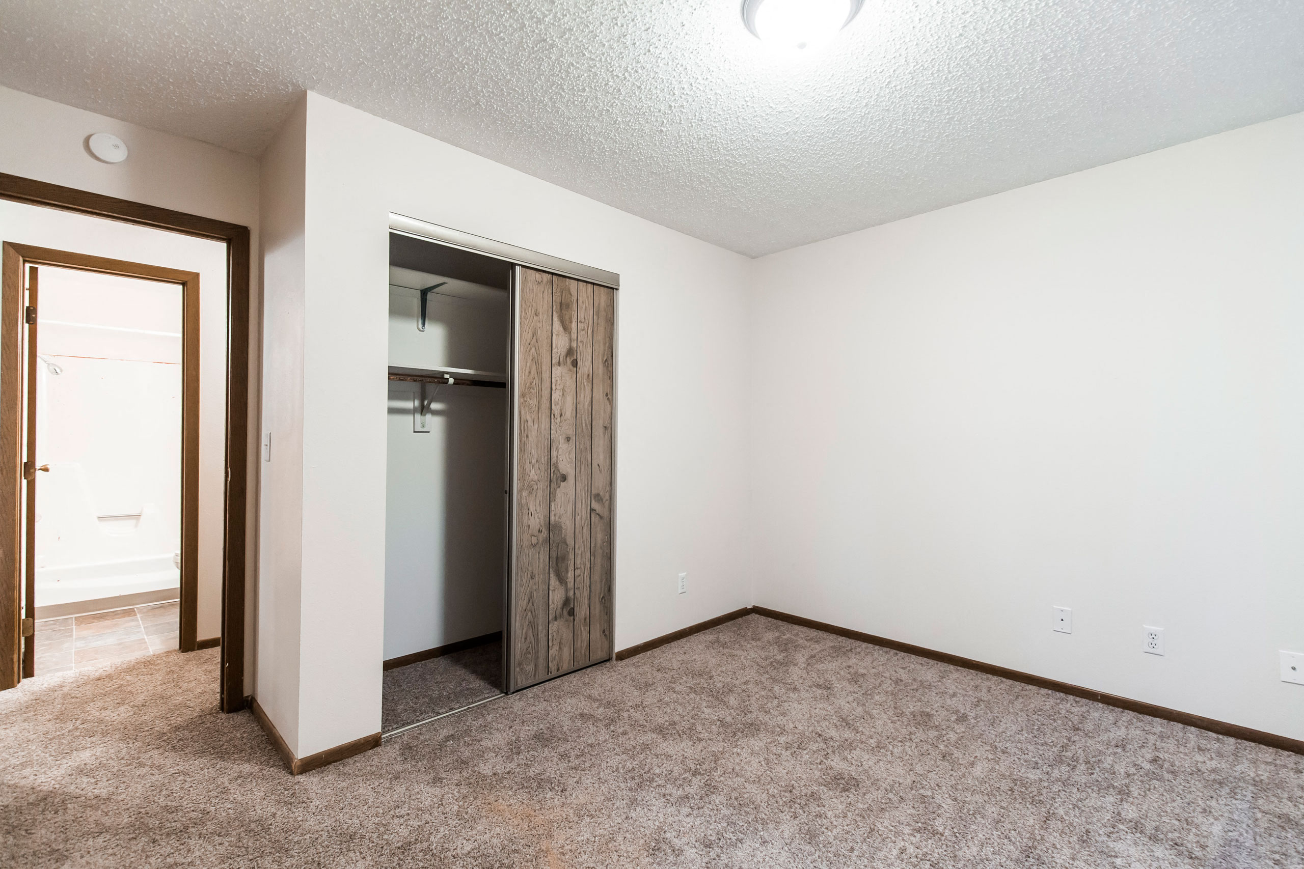 Hannifin Apartments | 2 Bdrm - Bedroom