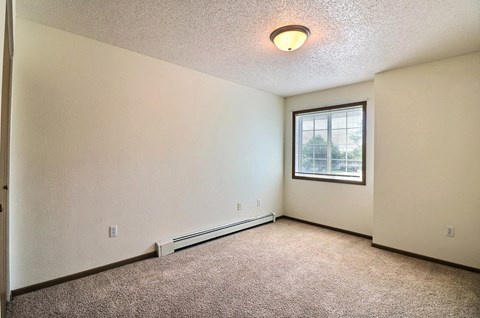 Foxboro Court Townhomes | Bedroom