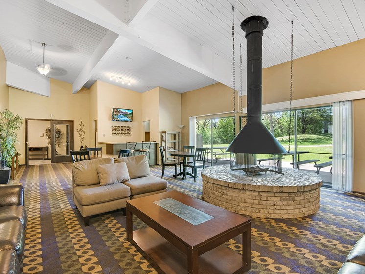 Maplewood Apartments | Community Room