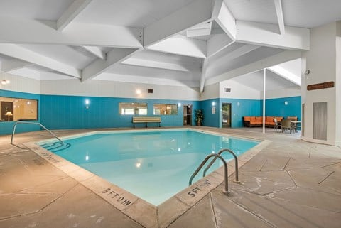Maplewood Apartments | Indoor Pool