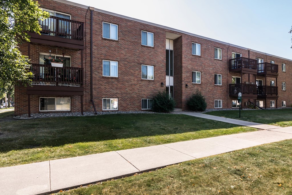 Mayfair Apartments | Exterior