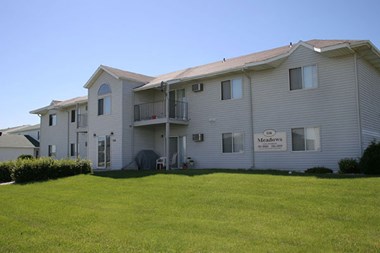 Meadows Apartments | West Fargo, ND