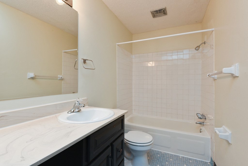 Montreal Courts Apartments in Little Canada, MN | Bathroom