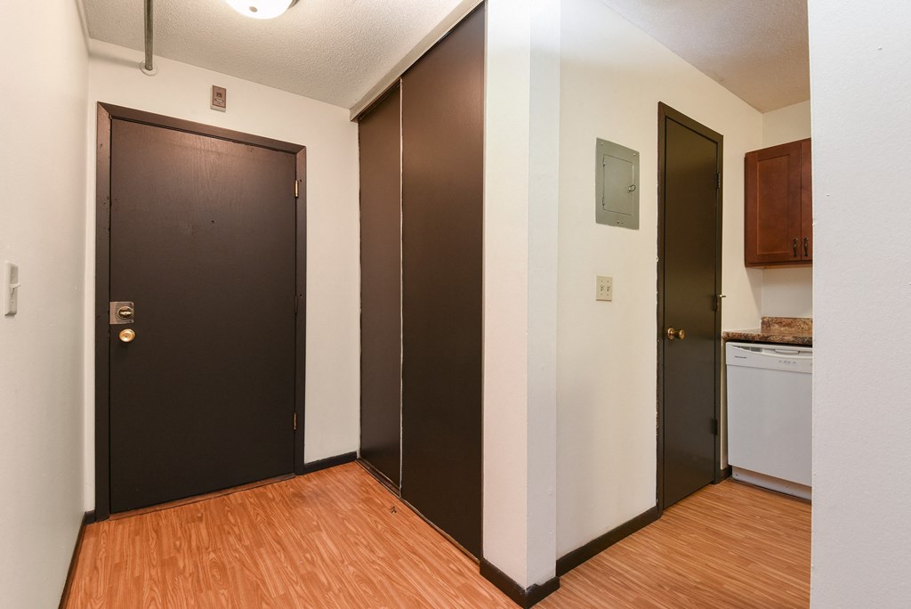 Montreal Courts Apartments in Little Canada, MN | Entry