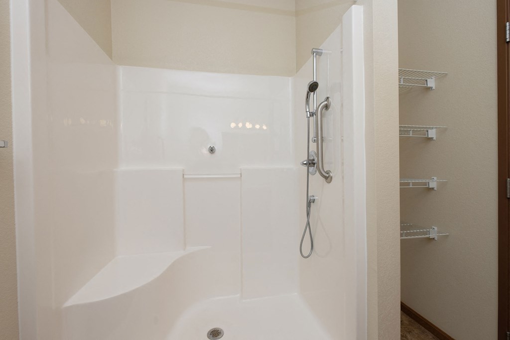 North Sky Apartments | Bathroom