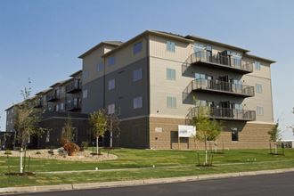 29 West Apartments | Fargo, ND