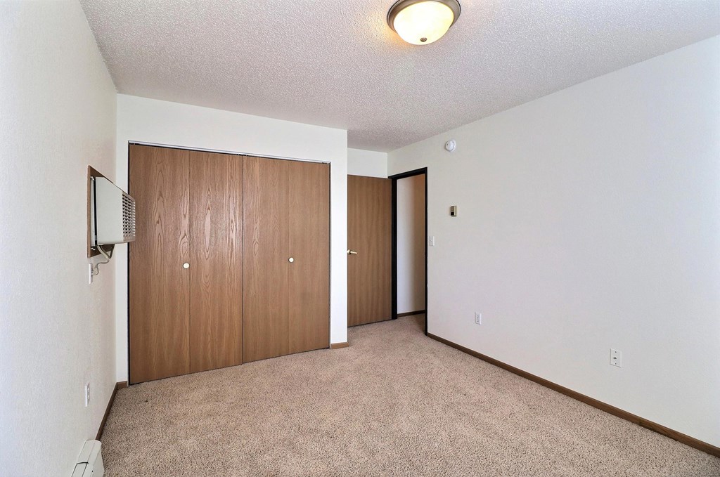 Foxboro Court Townhomes | Bedroom