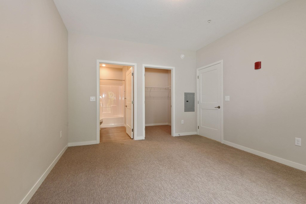 Glen Pond Addition | Bedroom