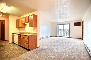 Prairie Park Apartments | 2 Bedroom Plan B | Kitchen | Living Room
