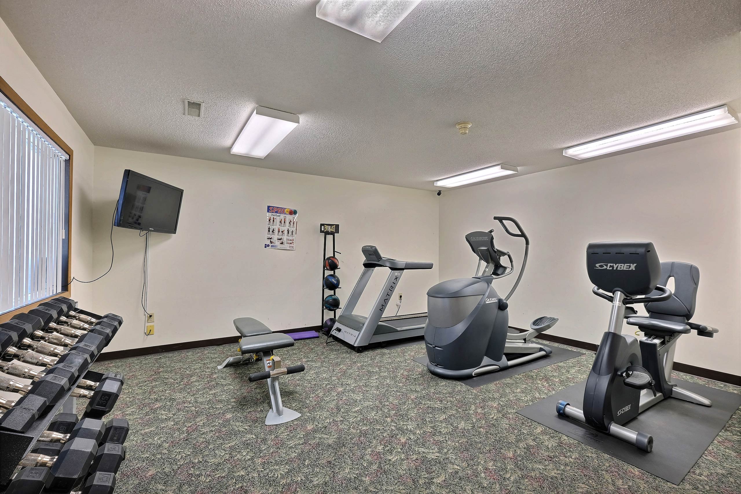 Prairiewood Meadows Apartments | Fitness Center