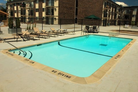 Rosedale Apartments | Pool View