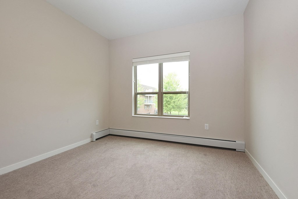 Glen Pond Addition | Bedroom