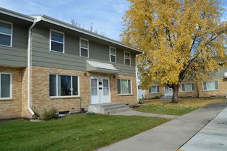 Sheyenne Terrace Townhomes | West Fargo, ND