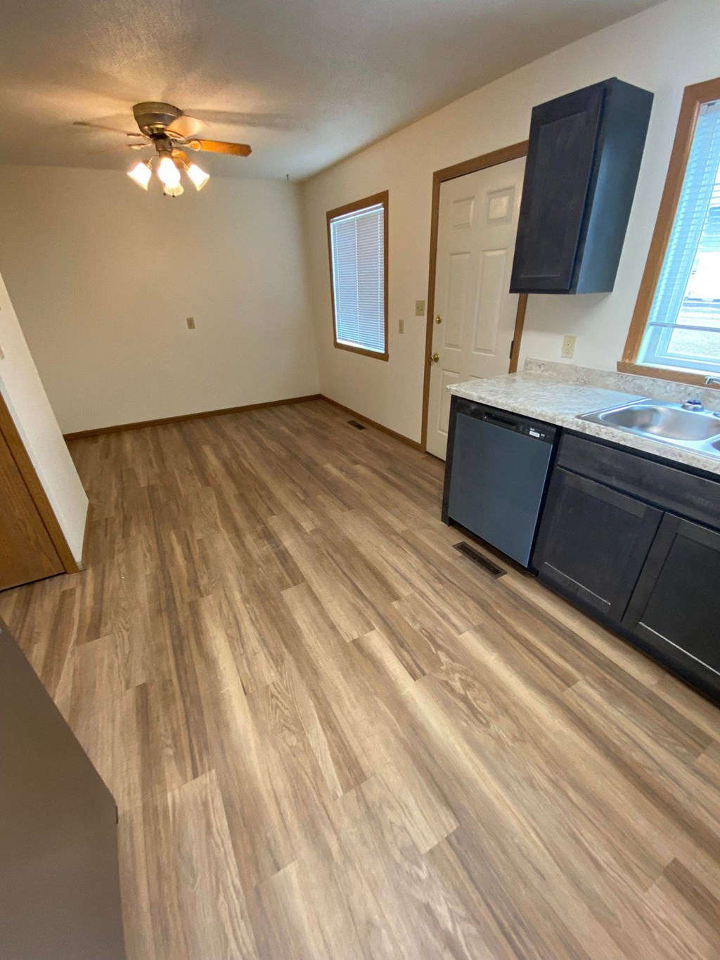 Sheyenne Terrace Apartments, 802 1st St W, West Fargo, ND RentCafe