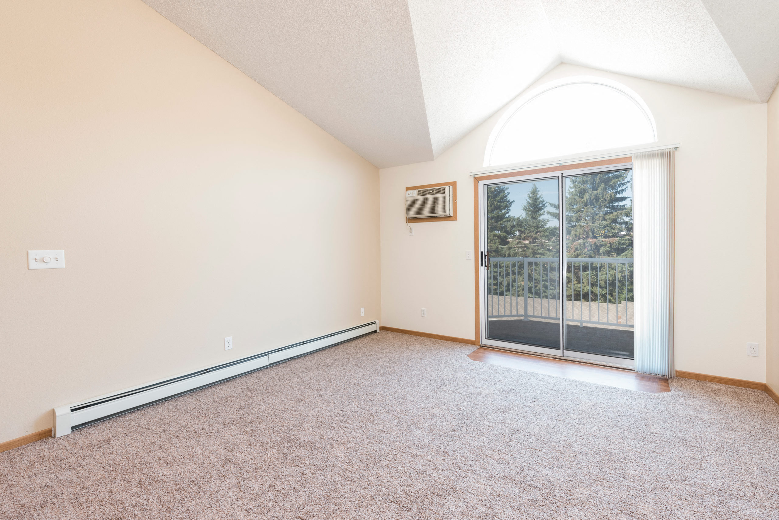 Sierra Ridge Apartments in Bismarck, ND| 3 Bdrm-Plan C-Living Room