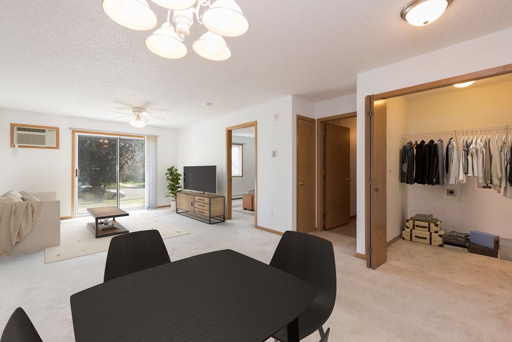 Sierra Ridge Apartments in Bismarck, ND | Dining Space