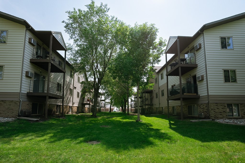 Fargo, ND Flickertail Apartments. Exterior of two apartment buildings.