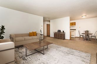 2100 29Th St S 3 Beds Apartment for Rent - Photo Gallery 4