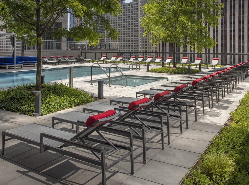 Optima Signature Sundeck