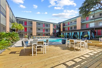 Relax on the deck - Photo Gallery 36