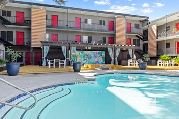 Poolside cabanas - Photo Gallery 26