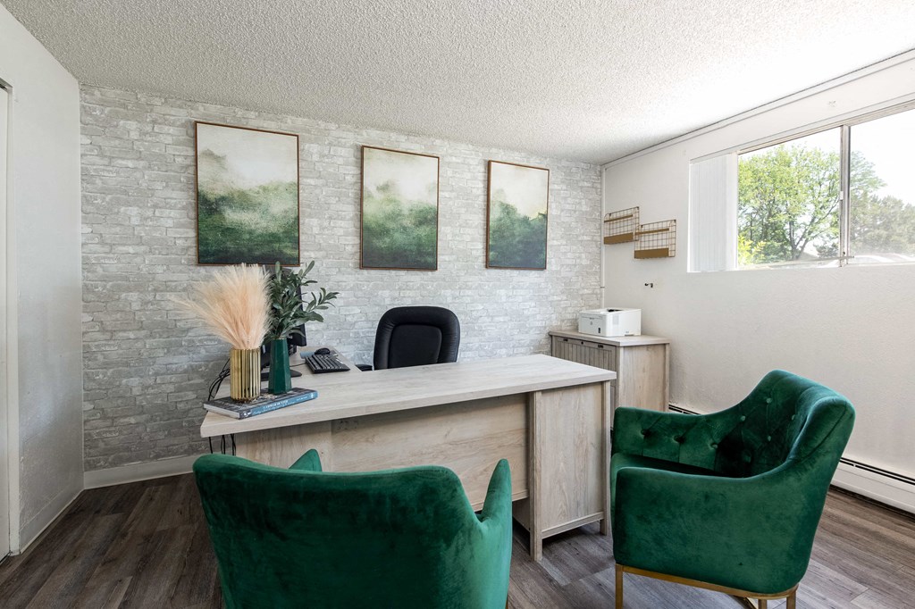 Carriage Green Apartments