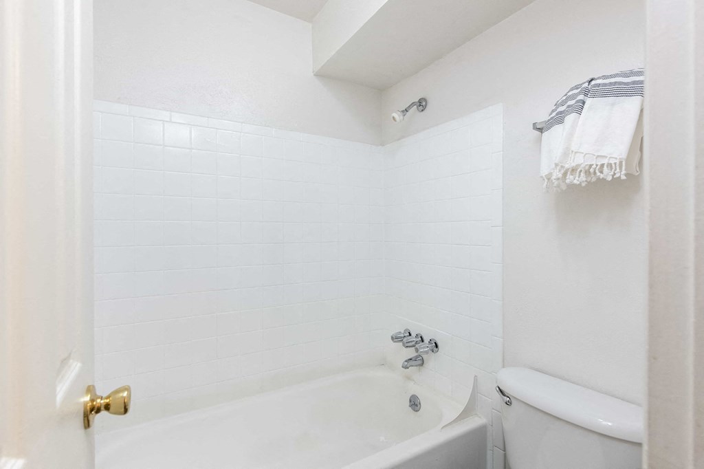 Carriage Green Apartments