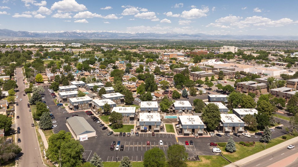 Webster Lake Apartments