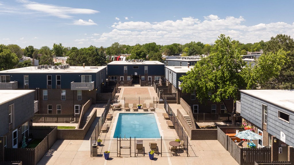 Webster Lake Apartments