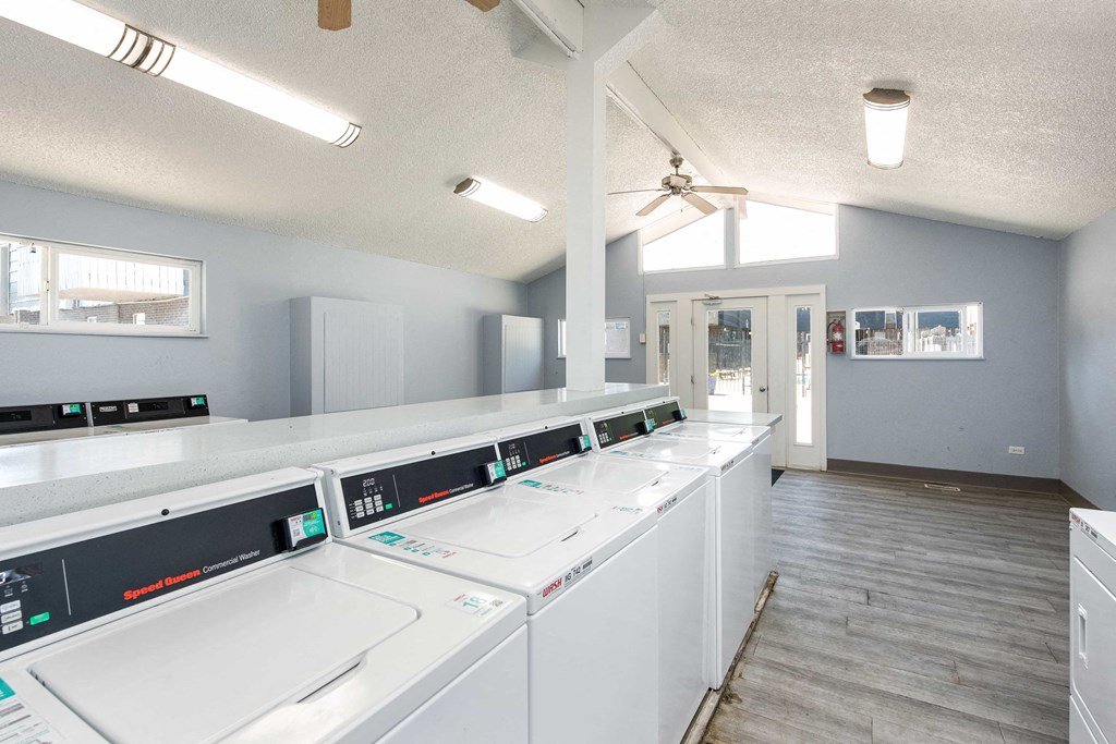 Webster Lake Apartments