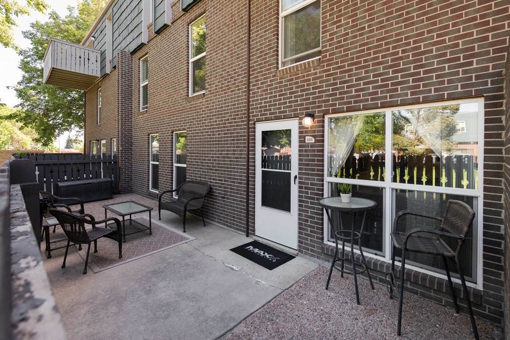 Webster Lake Apartments