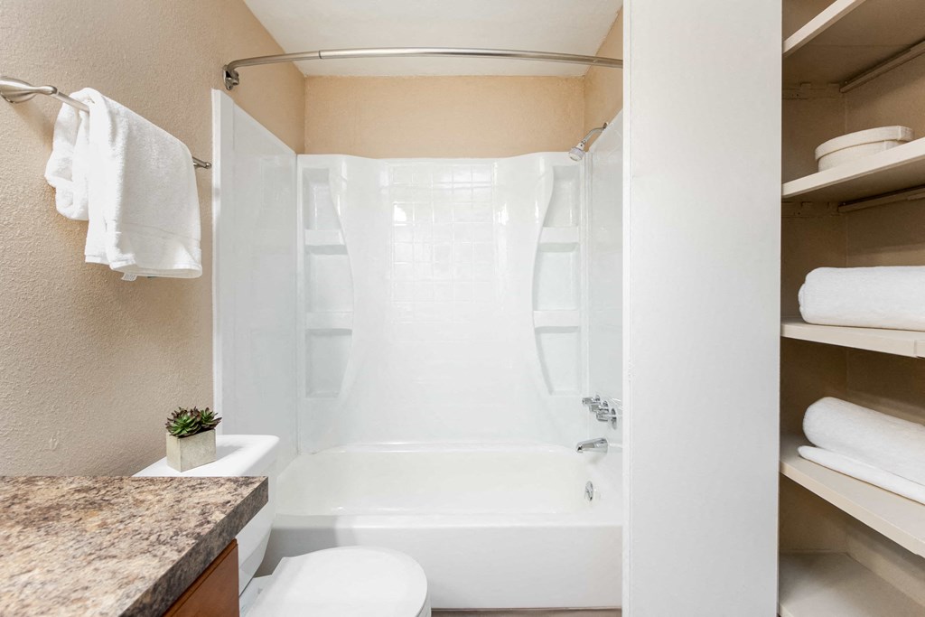 Webster Lake Apartments