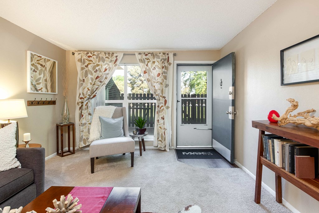 Webster Lake Apartments