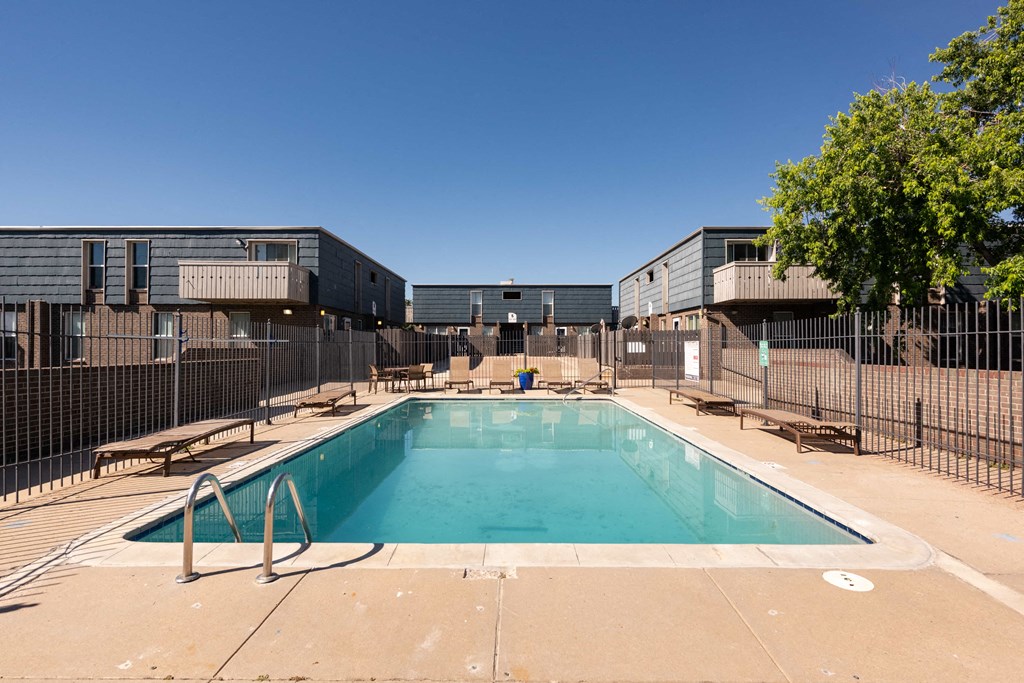 Webster Lake Apartments