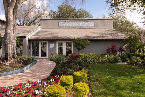 Tampa Apartments near Westshore