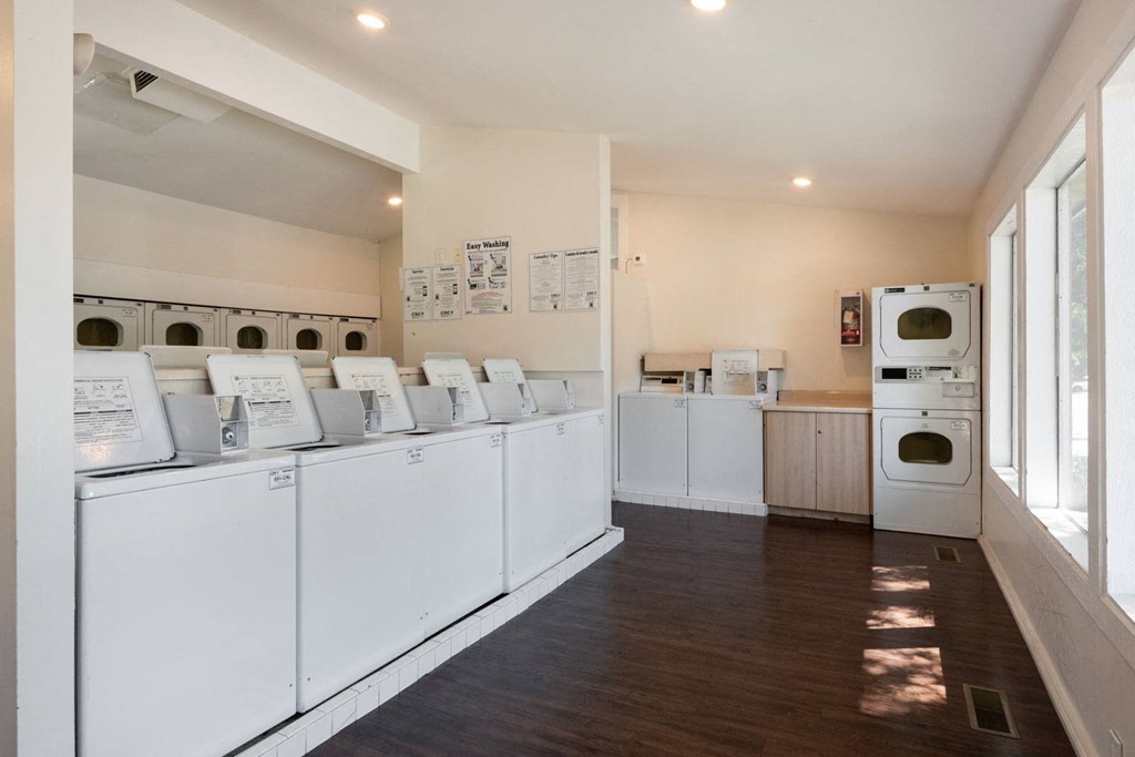 Cobble Creek Apartments