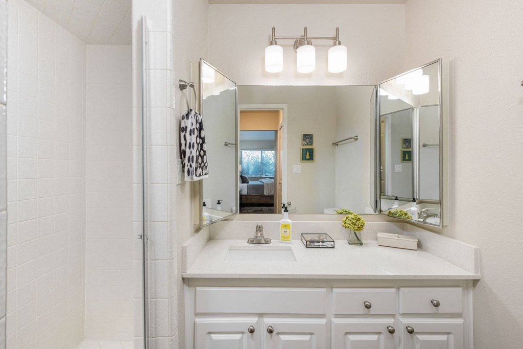 Cobble Creek Apartments