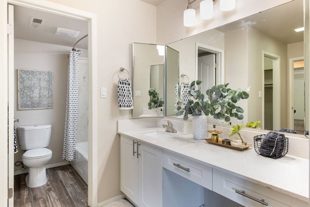 Cobble Creek Apartments