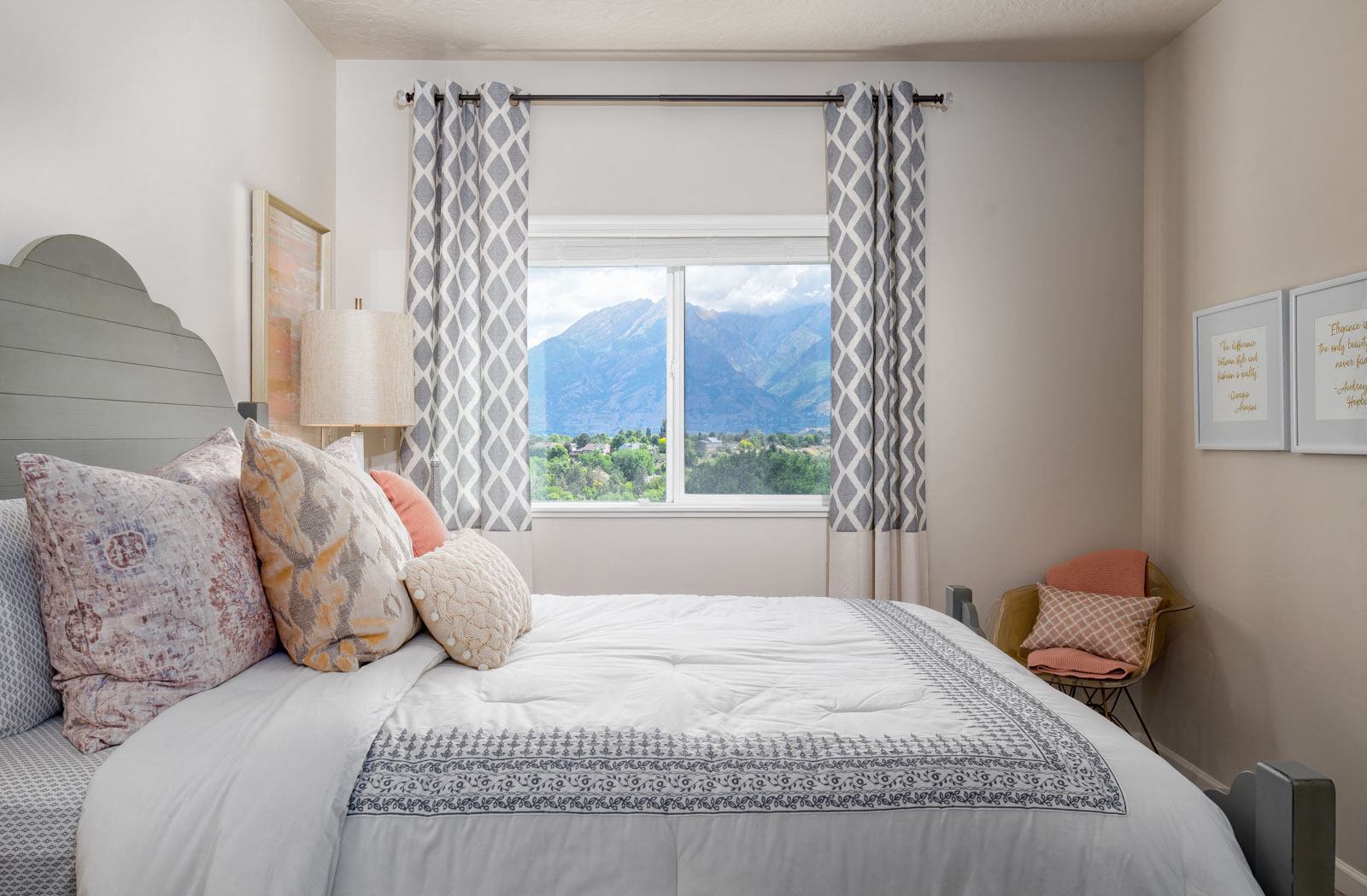 The Ridge Apartments