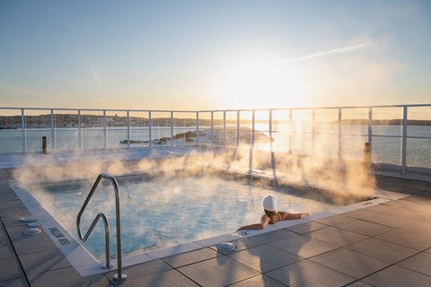 12th Floor Terrace with Pool & Hot Tub