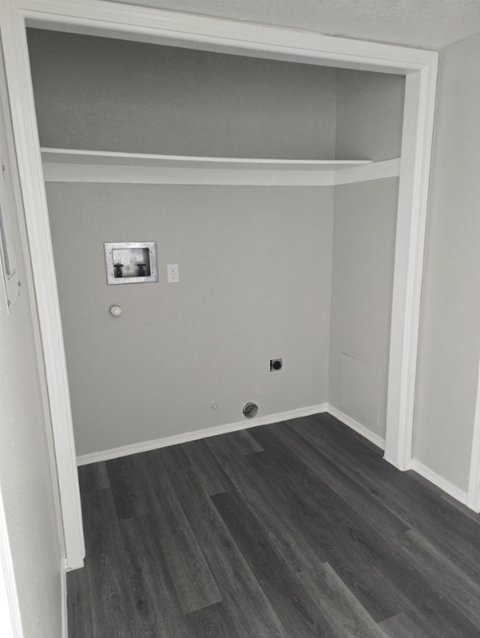 Washer and dryer hookup