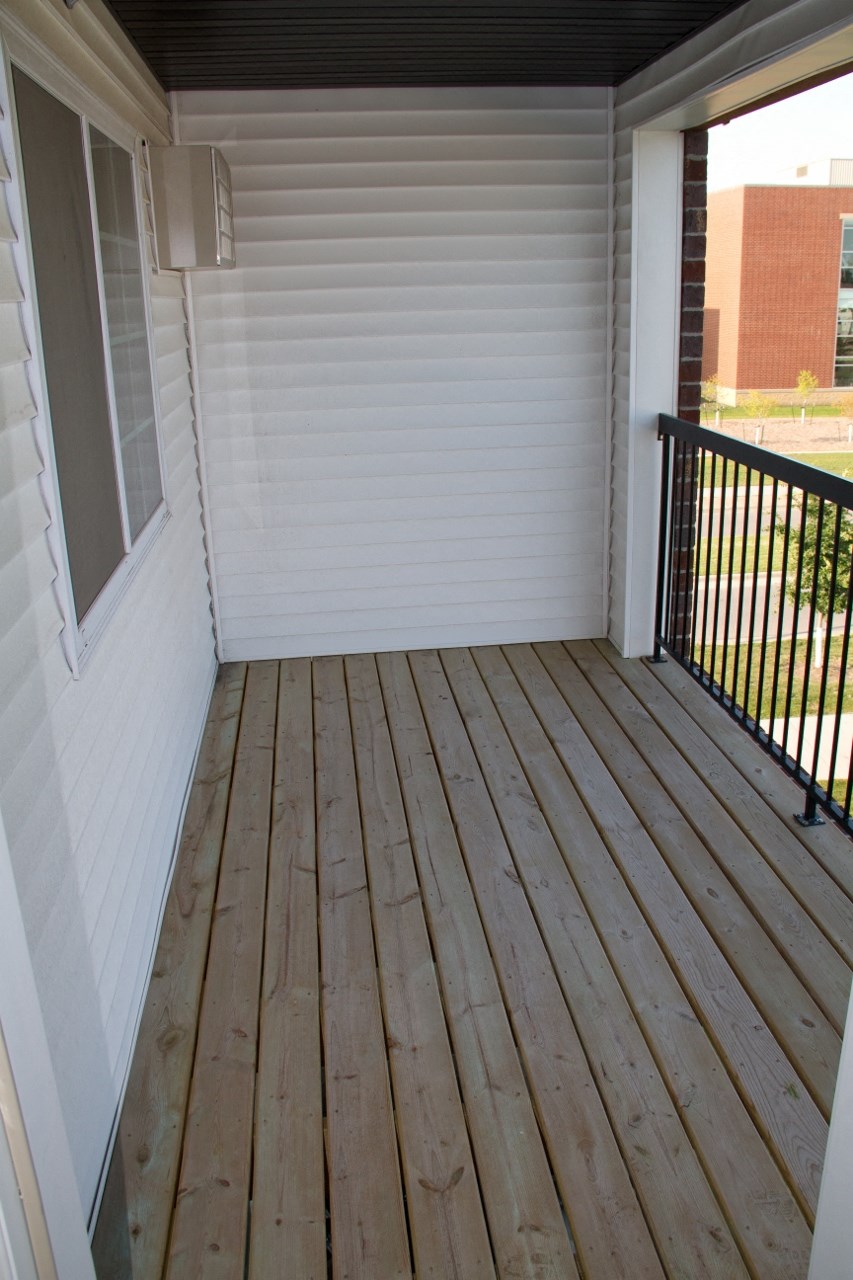 Large Balcony at Shadow Ridge Apartments, West Fargo, ND